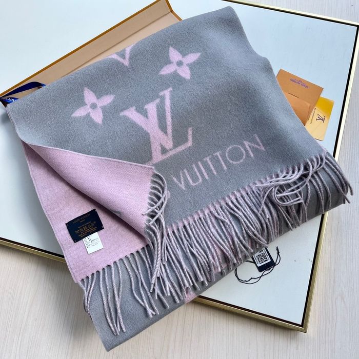 Louis Vuitton Scarf LV00047